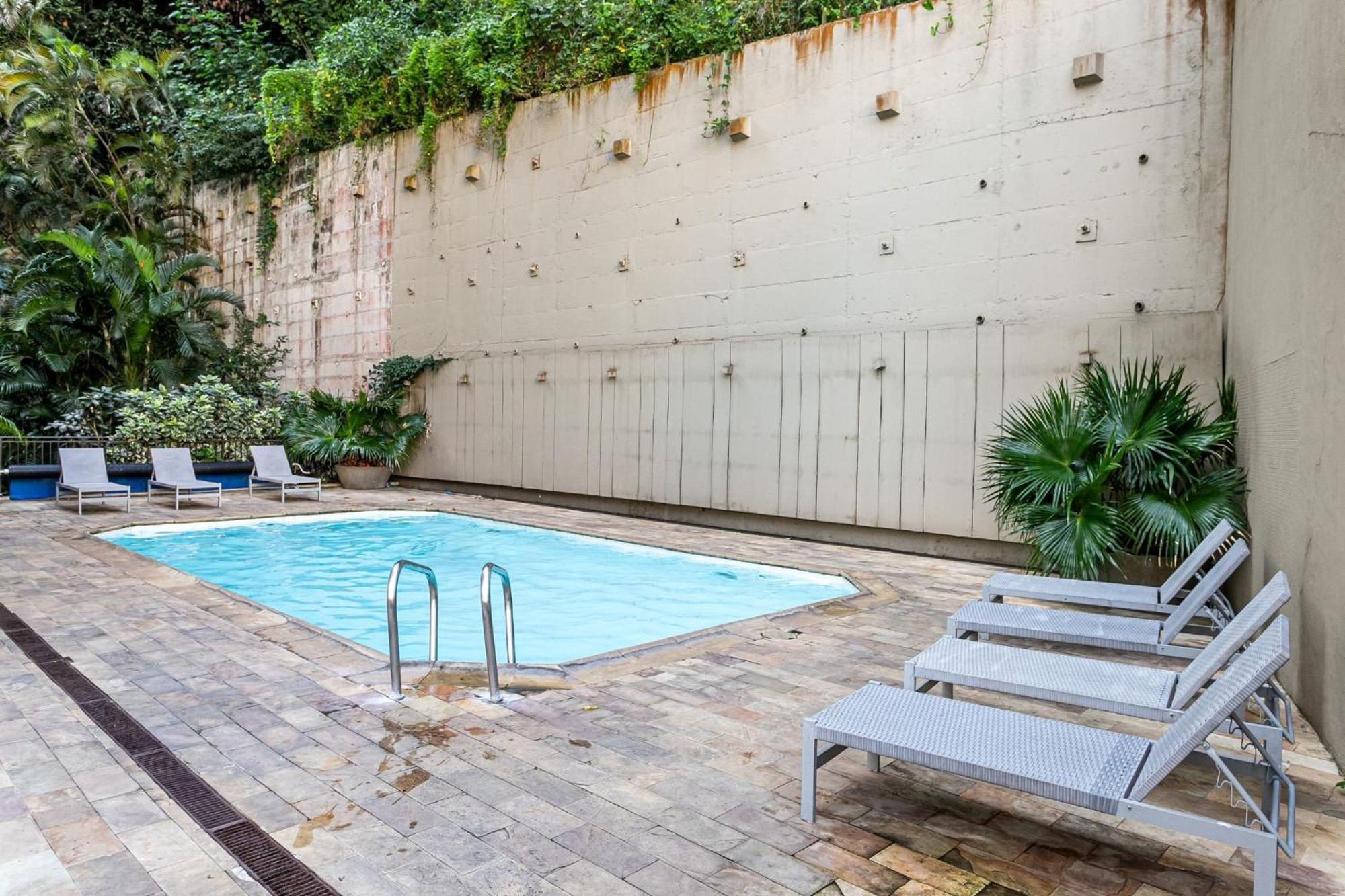 Com Piscina Em Copacabana | Pi 500/307