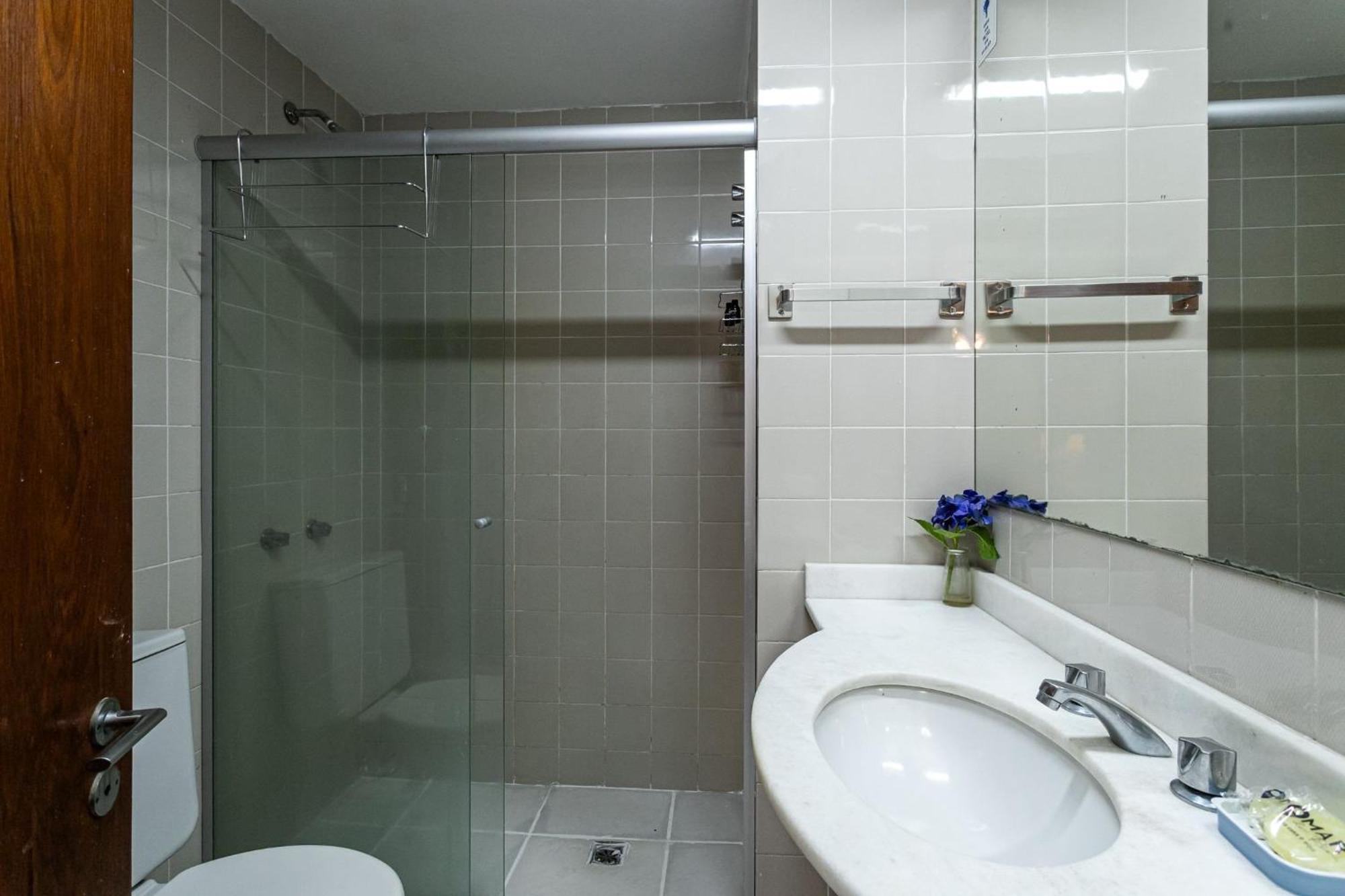 Com Piscina Em Copacabana | Pi 500/307 Apartamento