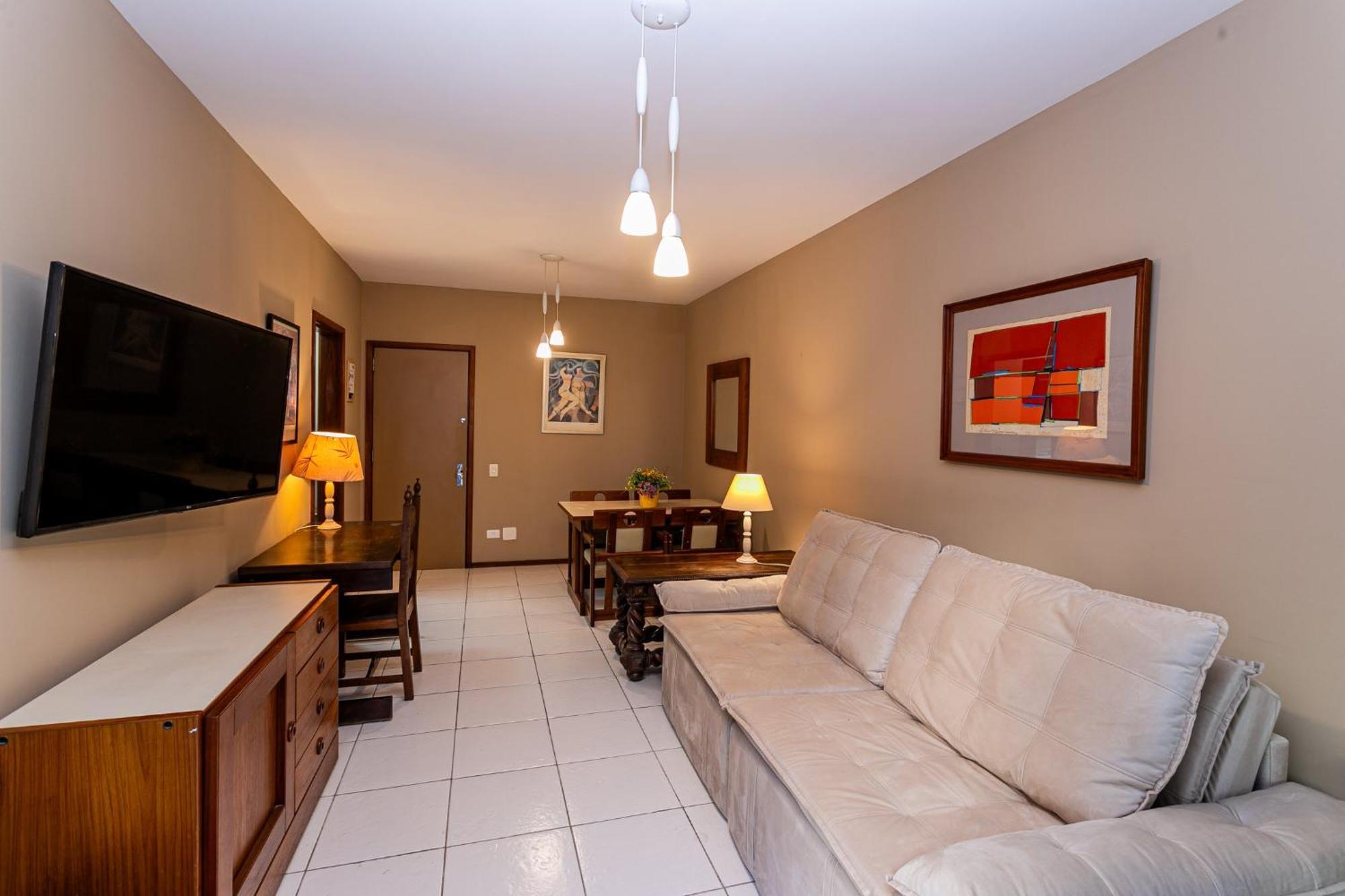 Apartamento Com Piscina Em Copacabana | Pi 500/307 *